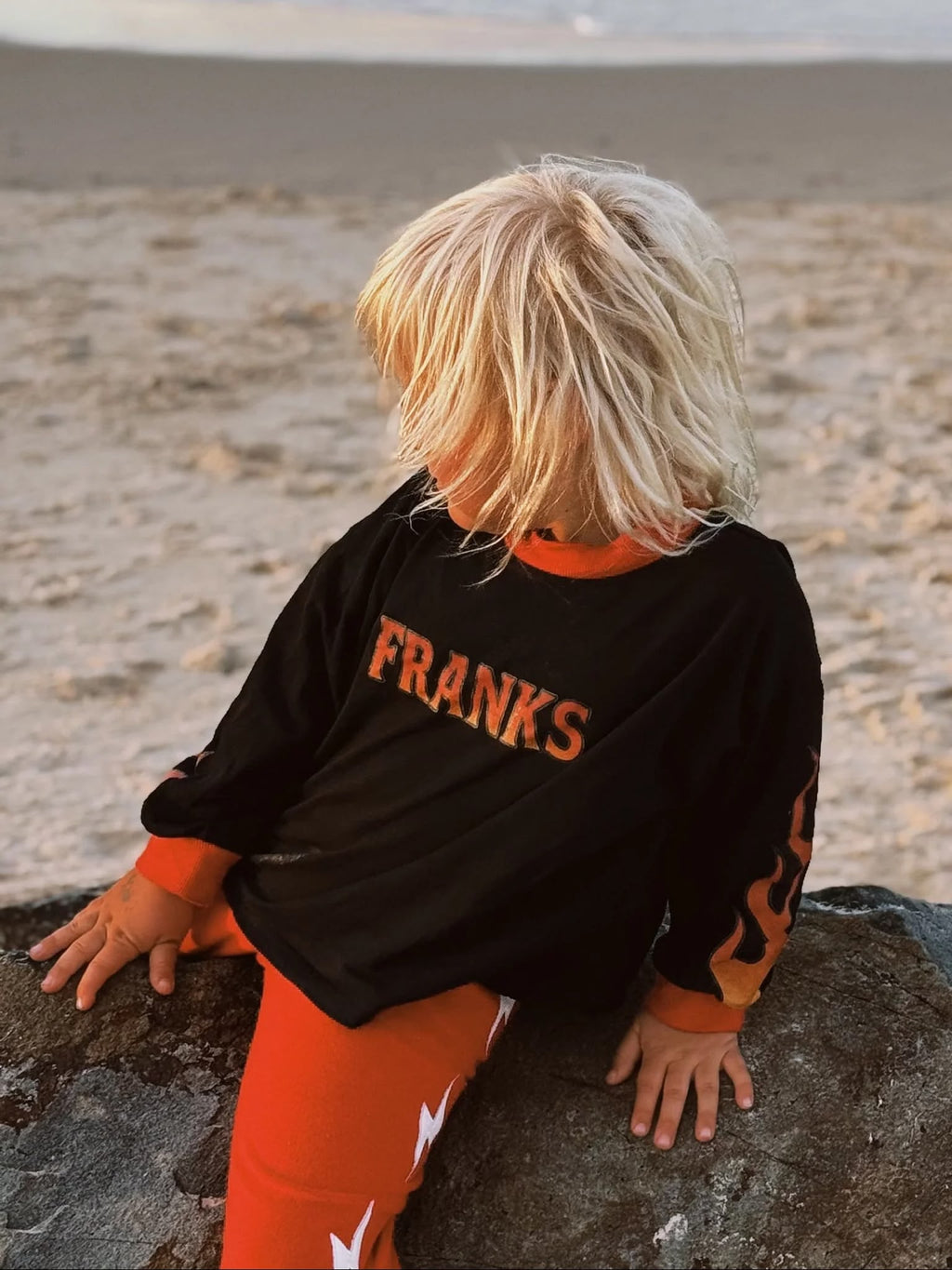 Flaming Franks – Black