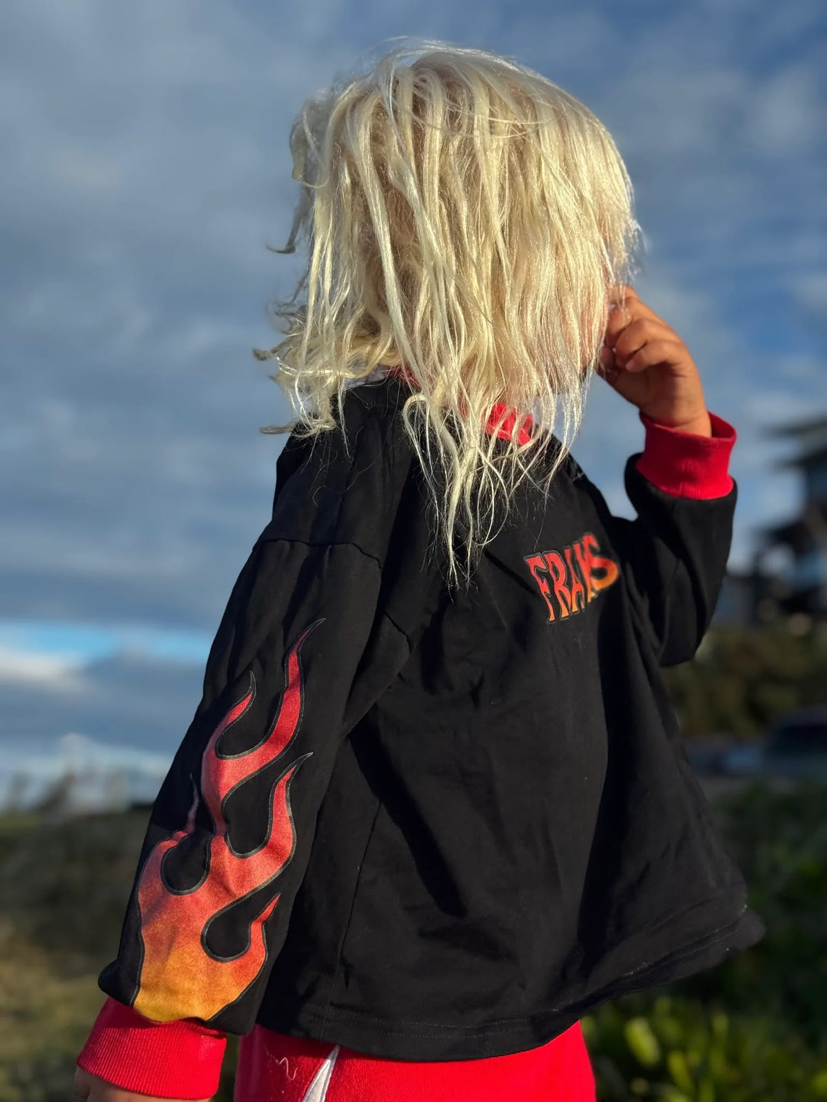 Flaming Franks – Black